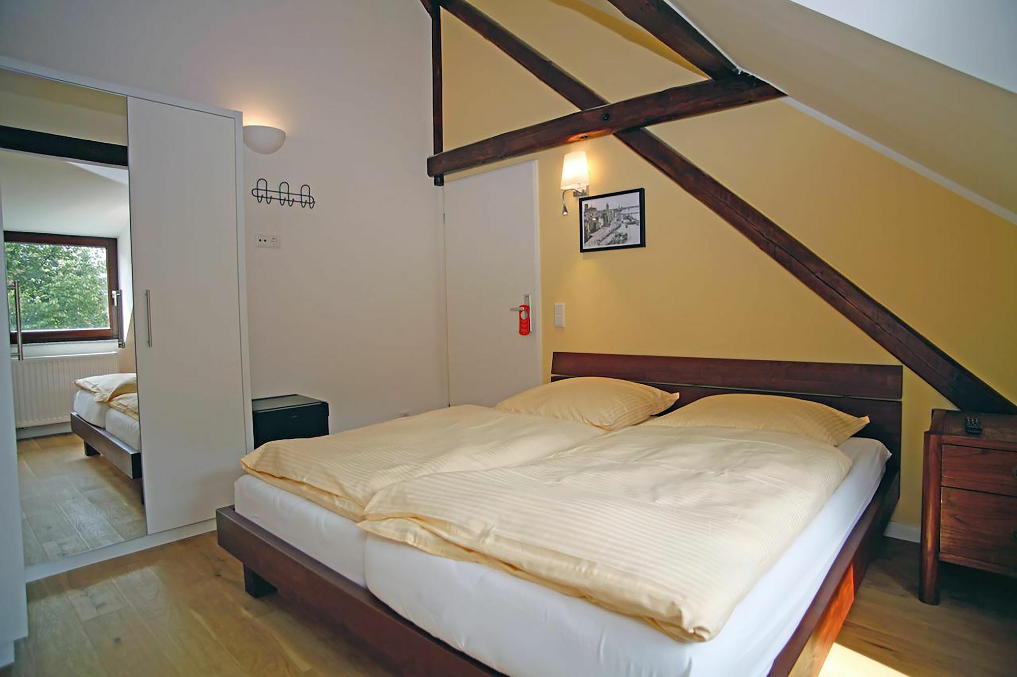 Guest house Suedbruecke Cologne